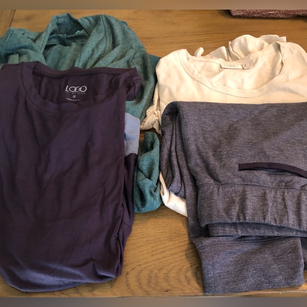 LOGO 4 tops by Lori Goldstein piece bundle - Picture 2 of 14